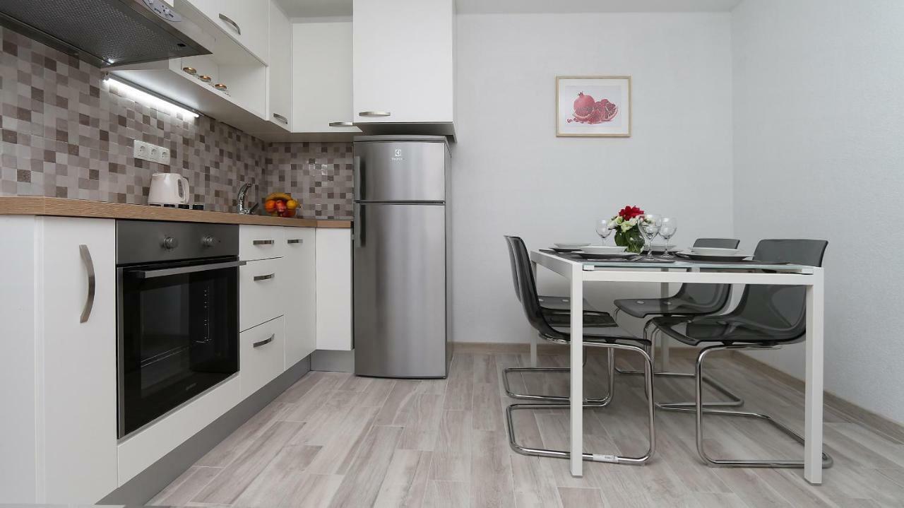 Modern Apartments Iva Makarska Ngoại thất bức ảnh