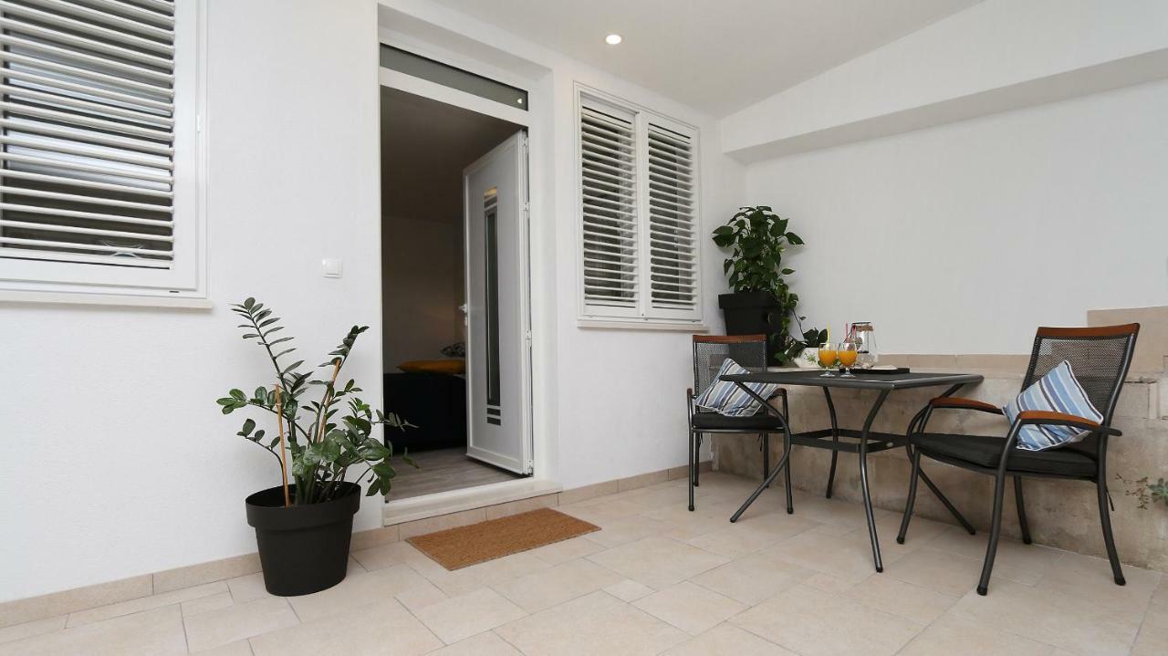 Modern Apartments Iva Makarska Ngoại thất bức ảnh